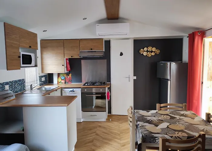 Mar Estang 카네트